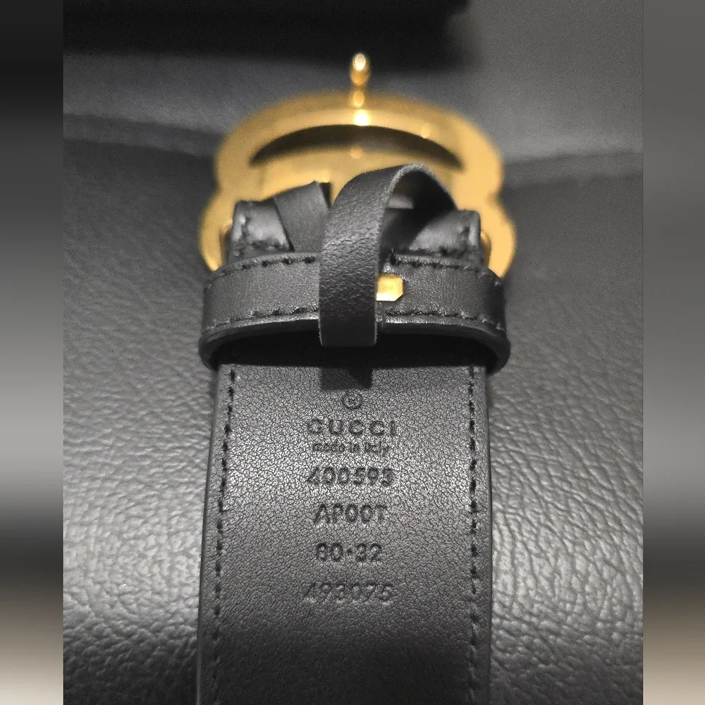 Gucci Black Belt with Gold GG Emblem - Picture 6 of 6
